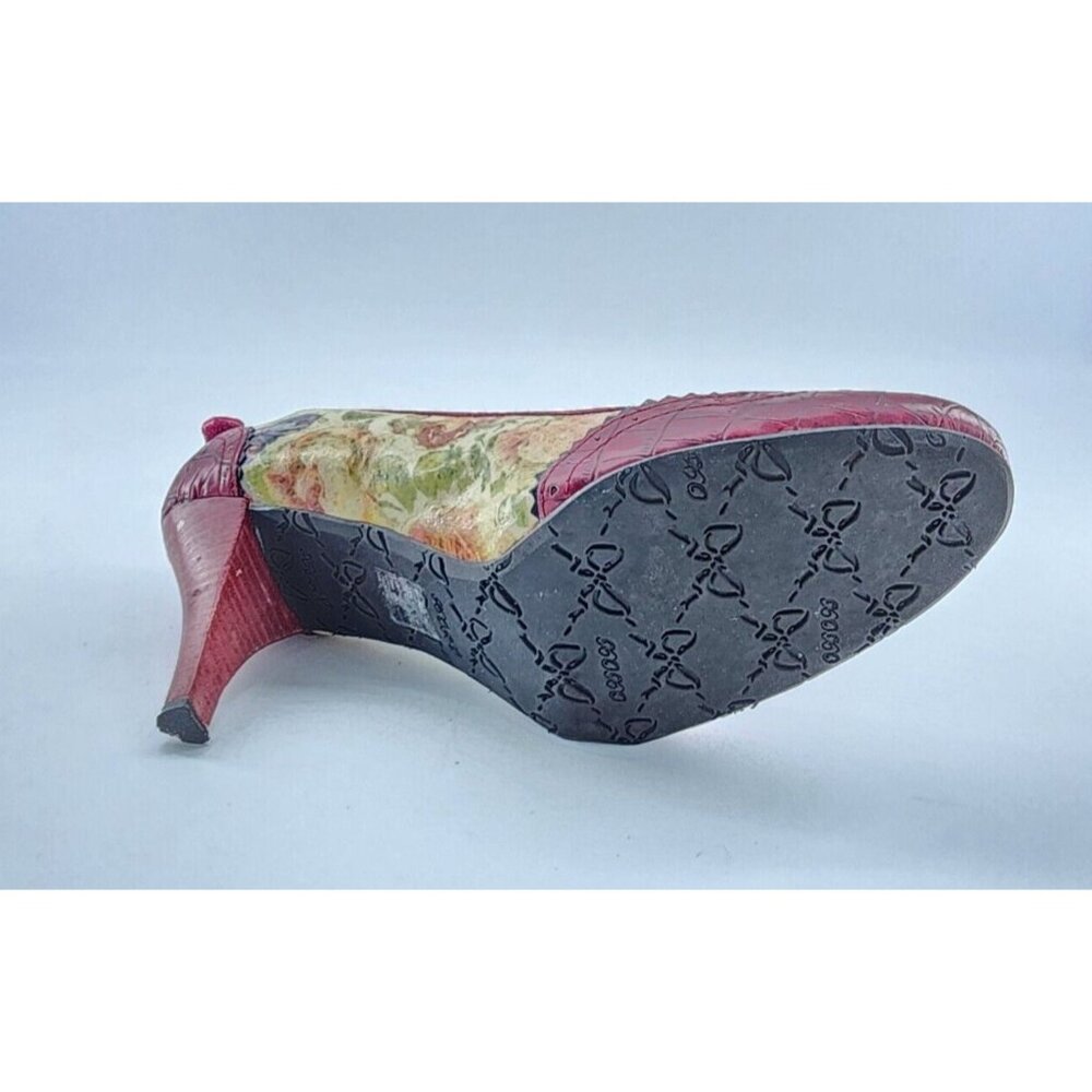 XOXO Women's Y2K Leather Cap Toe Floral Pump Heels Girly Soft Romantic Size 10 - Picture 11 of 13
